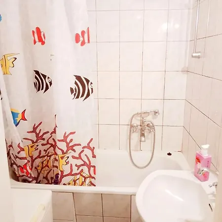 2 Кімнатні Апартаменти В Центрі Дніпра, Поруч Мечнікова Для Зсу Знижка 第聂伯罗彼得罗夫斯克 外观 照片